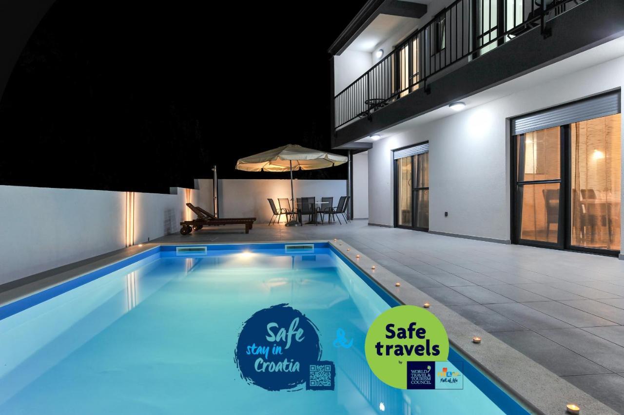 Villa Lily Zadarvillas Privlaka  Kültér fotó